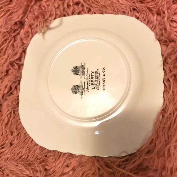 🎀🎀Tiffany & Co plates🎀 - Picture 3 of 4
